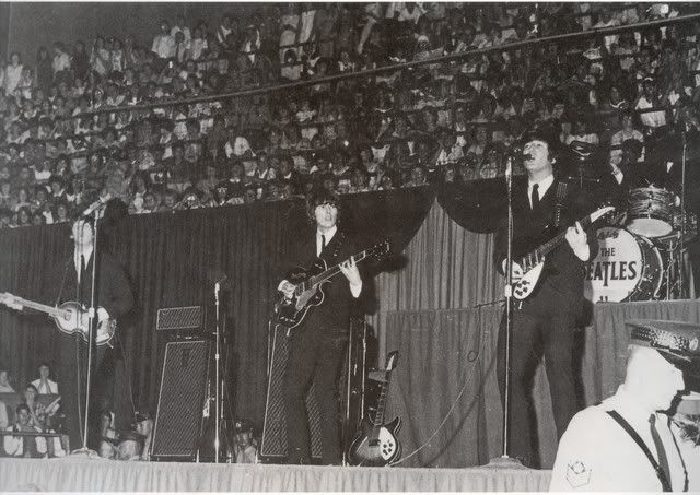 ASBeatlesatMapleLeafGardensTorontoSept141964.jpg