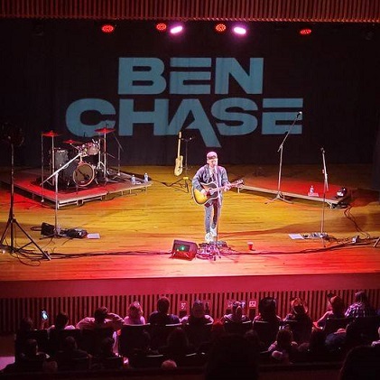 ASBenChasePerformingarWestilePEISept32023.jpg