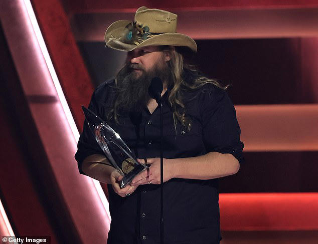 ASChrisStapletonwins3CMA2024Awards.jpeg