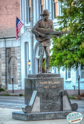ASHankWilliamsStatue1923to1953.jpg