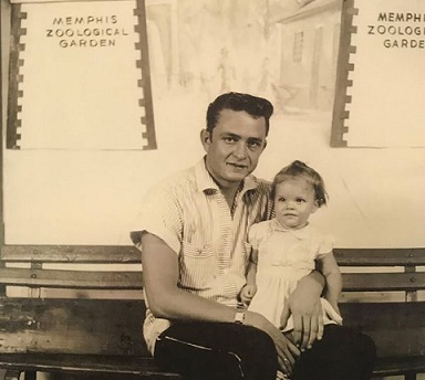 ASJohnnyCashandDaughterRoseanneinearlydays.jpg