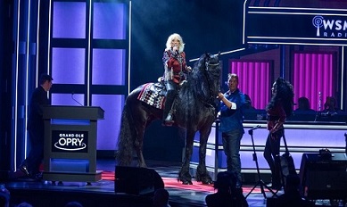 ASTanyaTuckerRodeHerHorseonStageGrandOleOpryJun222023.jpg